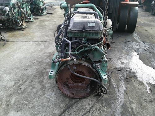 VOLVO D13 Engine Assembly
