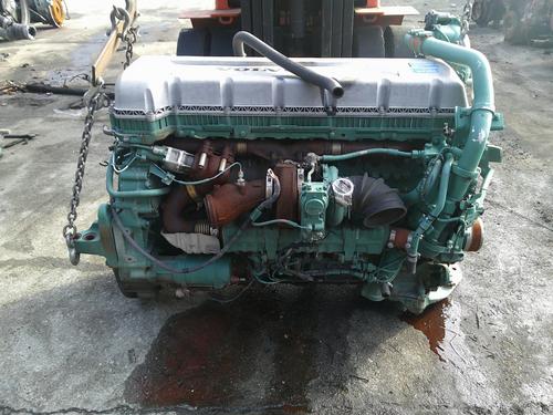 VOLVO D13 Engine Assembly