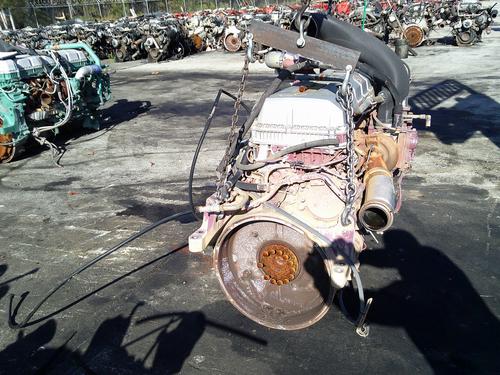 MACK MP8 Engine Assembly