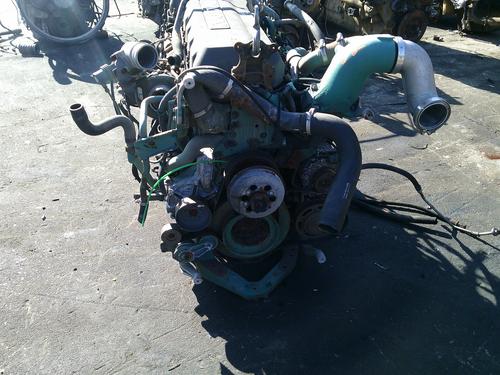 VOLVO D12  Engine Assembly