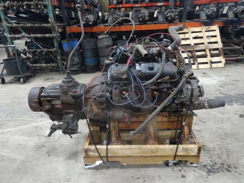 FORD V-8 Engine Assembly