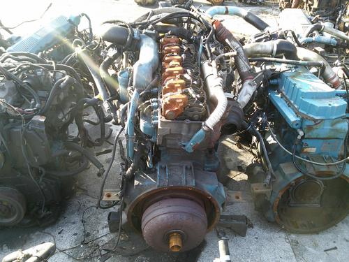 INTERNATIONAL DT 466 Engine Assembly