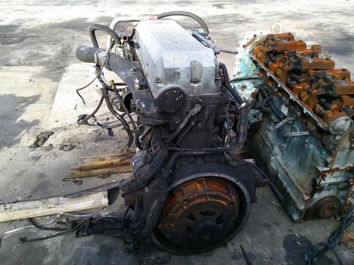 DETROIT 60 SER 12.7 Engine Assembly