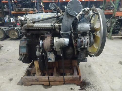 INTERNATIONAL DT466E Engine Assembly