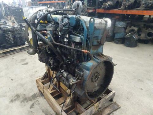 INTERNATIONAL DT466E Engine Assembly
