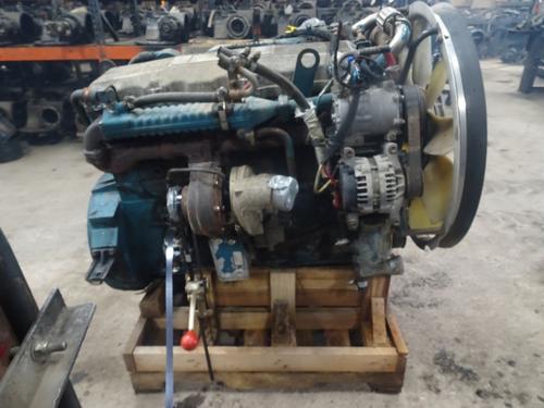 INTERNATIONAL DT466E Engine Assembly