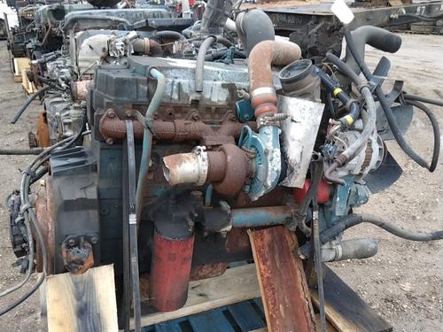 INTERNATIONAL DT466E Engine Assembly