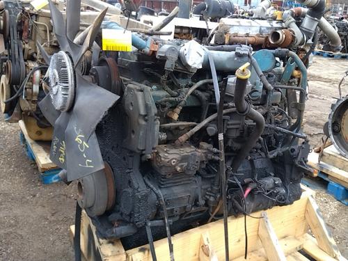 INTERNATIONAL DT466E Engine Assembly