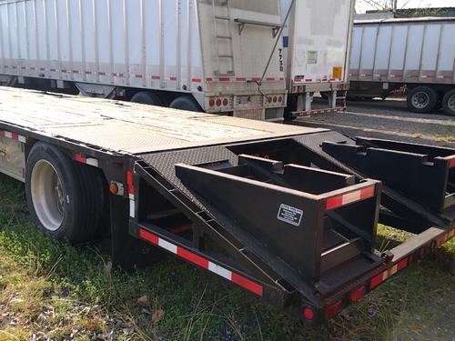 TRAILMOBILE DROP DECK TRAILER