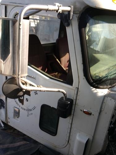 INTERNATIONAL 9400 CAB