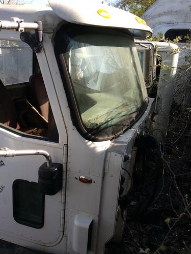 INTERNATIONAL 9400 CAB