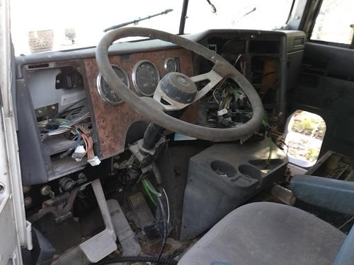 INTERNATIONAL  CAB & SLEEPER