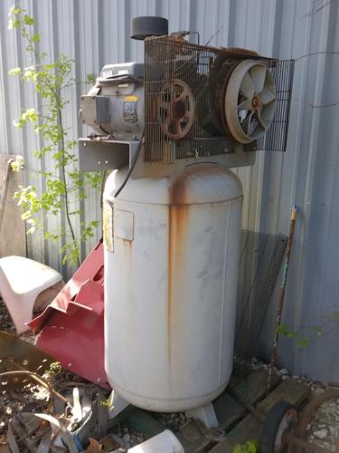   AIR COMPRESSOR