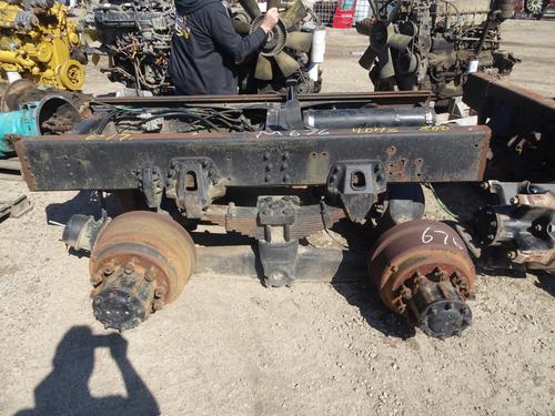 EATON DS404 CUTOFF - TANDEM AXLE