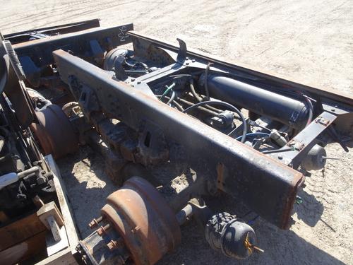 EATON DS404 CUTOFF - TANDEM AXLE