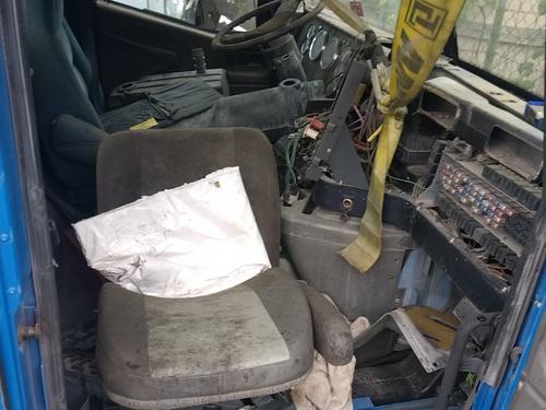 INTERNATIONAL 9100 CAB