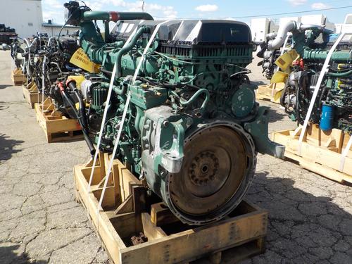 VOLVO D-13 Engine Assembly
