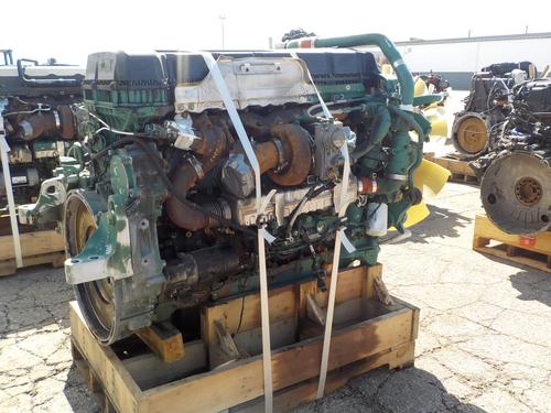 VOLVO D-13 Engine Assembly