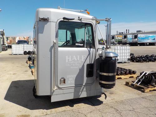 KENWORTH W900 CAB
