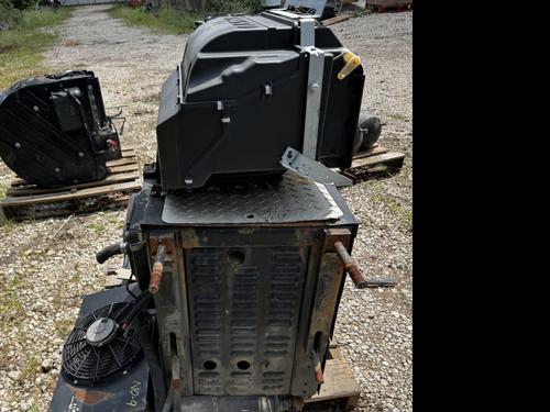   AIR CONDITIONING UNIT