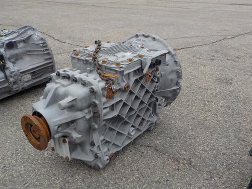 VOLVO ATO2612D Transmission Assembly