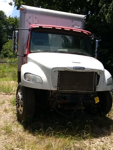 FREIGHTLINER M2 106 BOX TRUCK