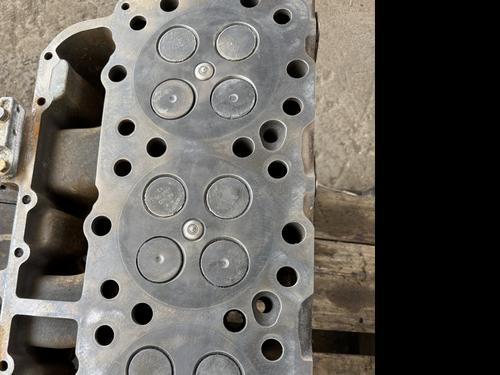 CAT 3406C Cylinder Head