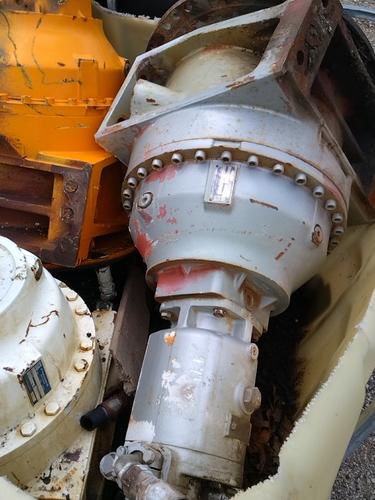   CEMENT MIXER DRIVE