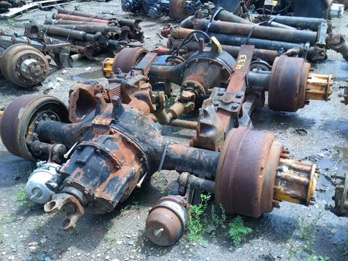 EATON  CUTOFF - TANDEM AXLE