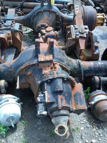 EATON  CUTOFF - TANDEM AXLE