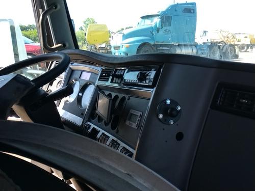 KENWORTH T800 CAB