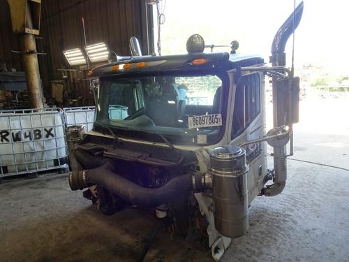 INTERNATIONAL 9900 CAB