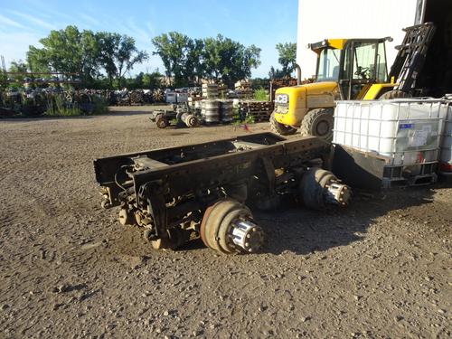 PETERBILT PETERBILT CUTOFF - TANDEM AXLE