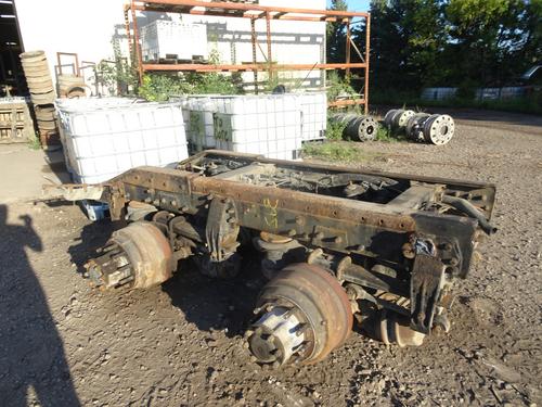 PETERBILT PETERBILT CUTOFF - TANDEM AXLE