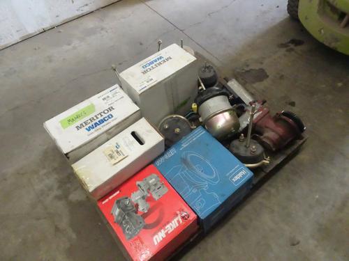 MACK  AIR COMPRESSOR