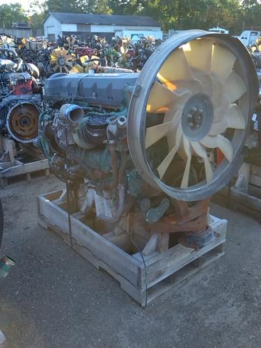 VOLVO D-11 Engine Assembly