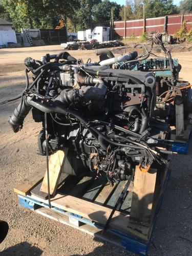 INTERNATIONAL DT 466E Engine Assembly