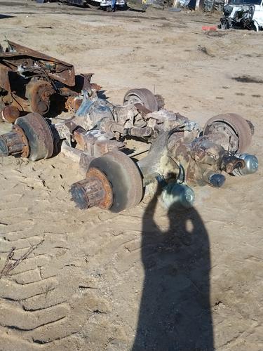 EATON  CUTOFF - TANDEM AXLE
