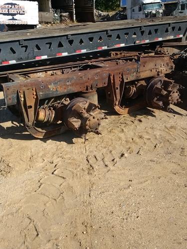   CUTOFF - TANDEM AXLE