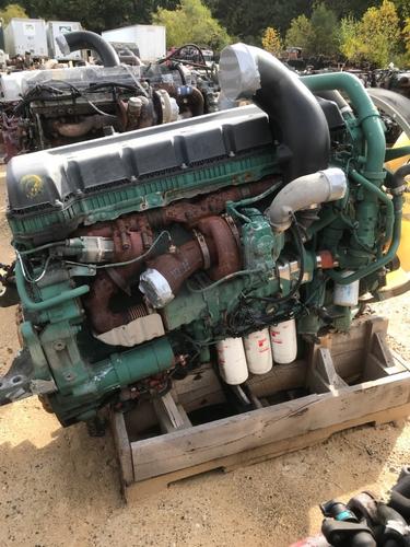 VOLVO D-13 Engine Assembly