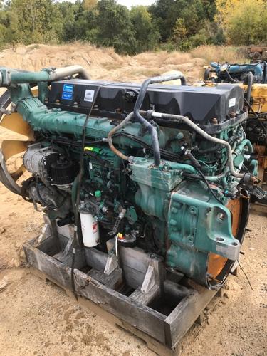 VOLVO D-13 Engine Assembly