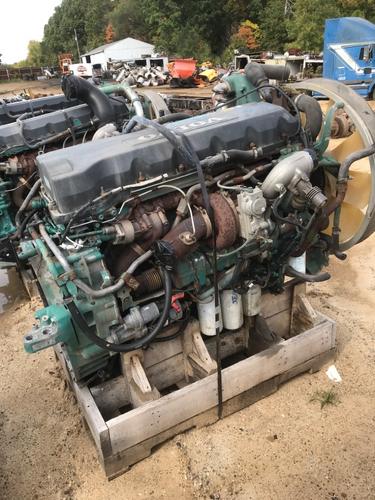 VOLVO D-11 Engine Assembly