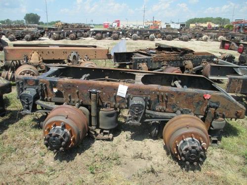 VOLVO AIR RT40-145 CUTOFF - SINGLE AXLE