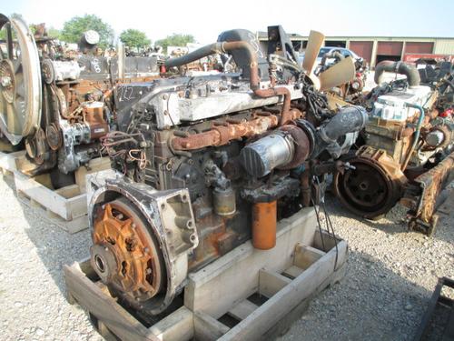 CUMMINS M11 CELECT Engine Assembly