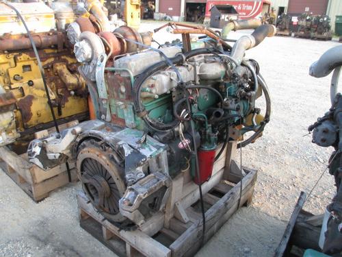 VOLVO  Engine Assembly