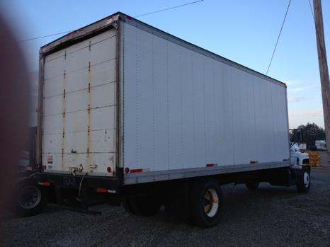 GMC - MEDIUM TOPKICK Trucks