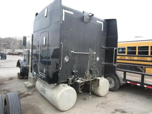 PETERBILT 379 CAB & SLEEPER