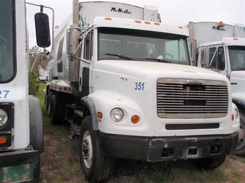 FREIGHTLINER FL112 Garbage Truck