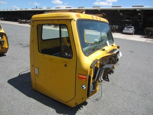 INTERNATIONAL 8100 CAB