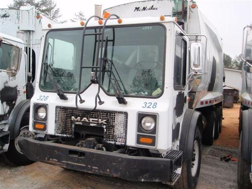 MACK MR690S Garbage Truck